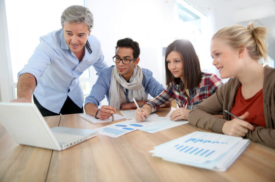 Ripartono i corsi gratuiti di Data Lab e Green Comp